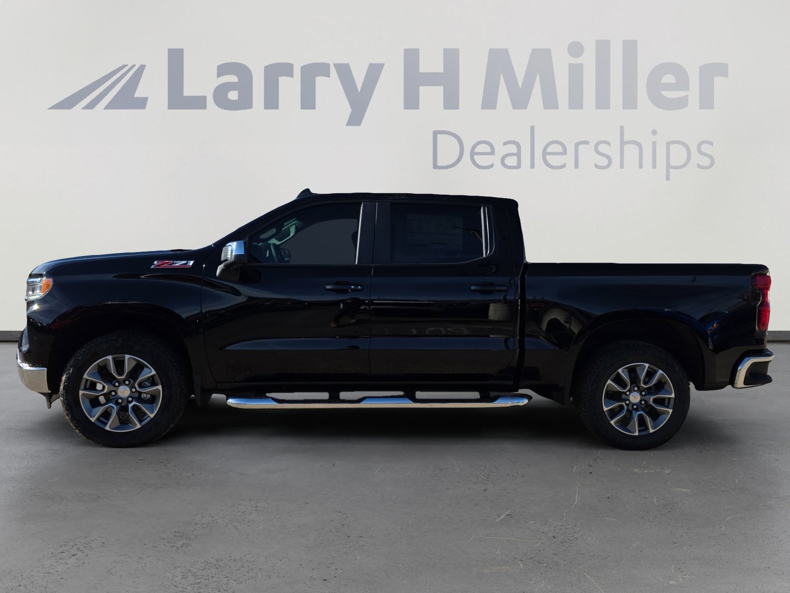 New 2026 Chevrolet Silverado 1500 LT w/ All Star Edition Plus image 2