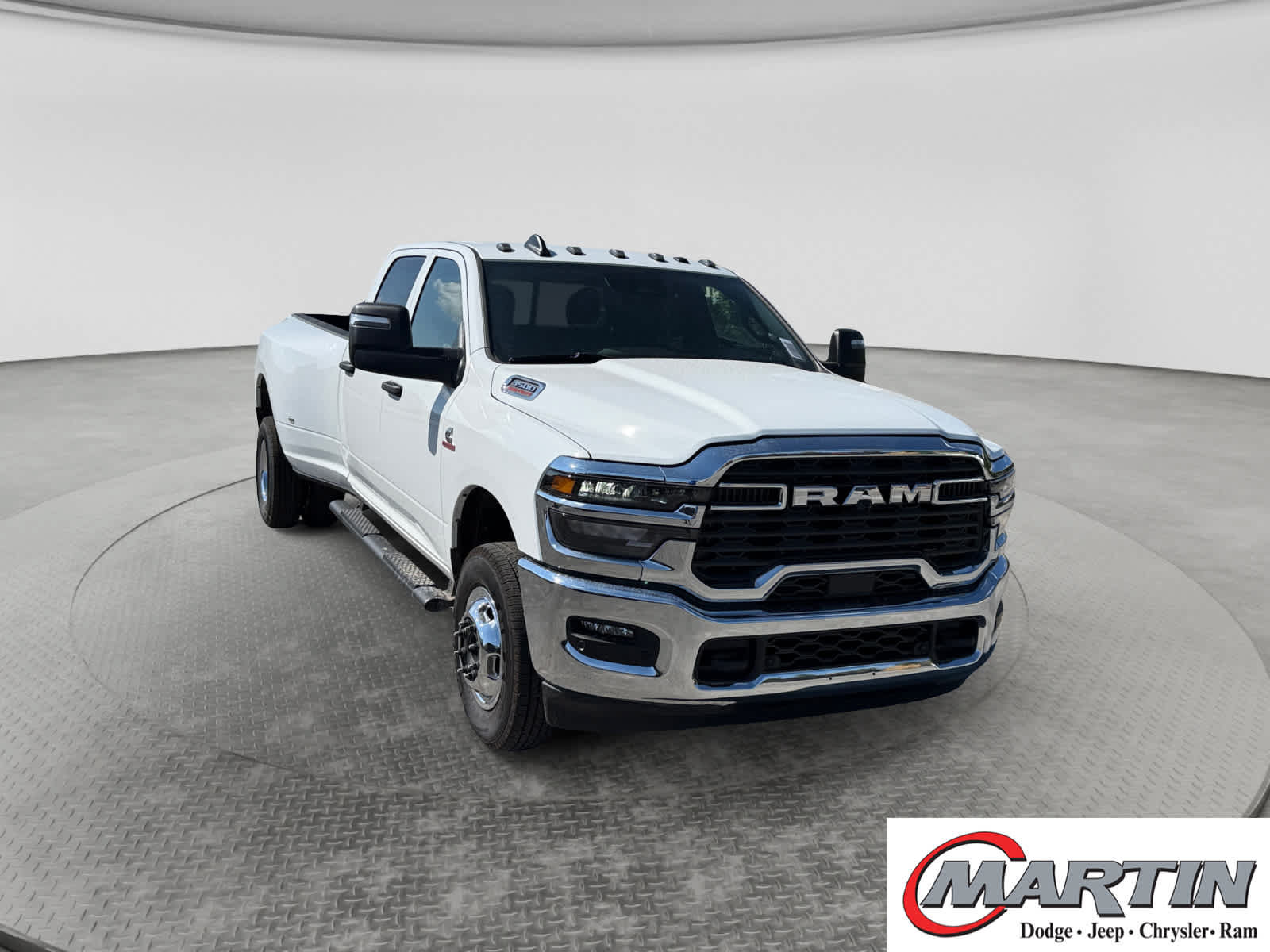 New 2027 RAM 3500 Tradesman AWD/4WD image 3
