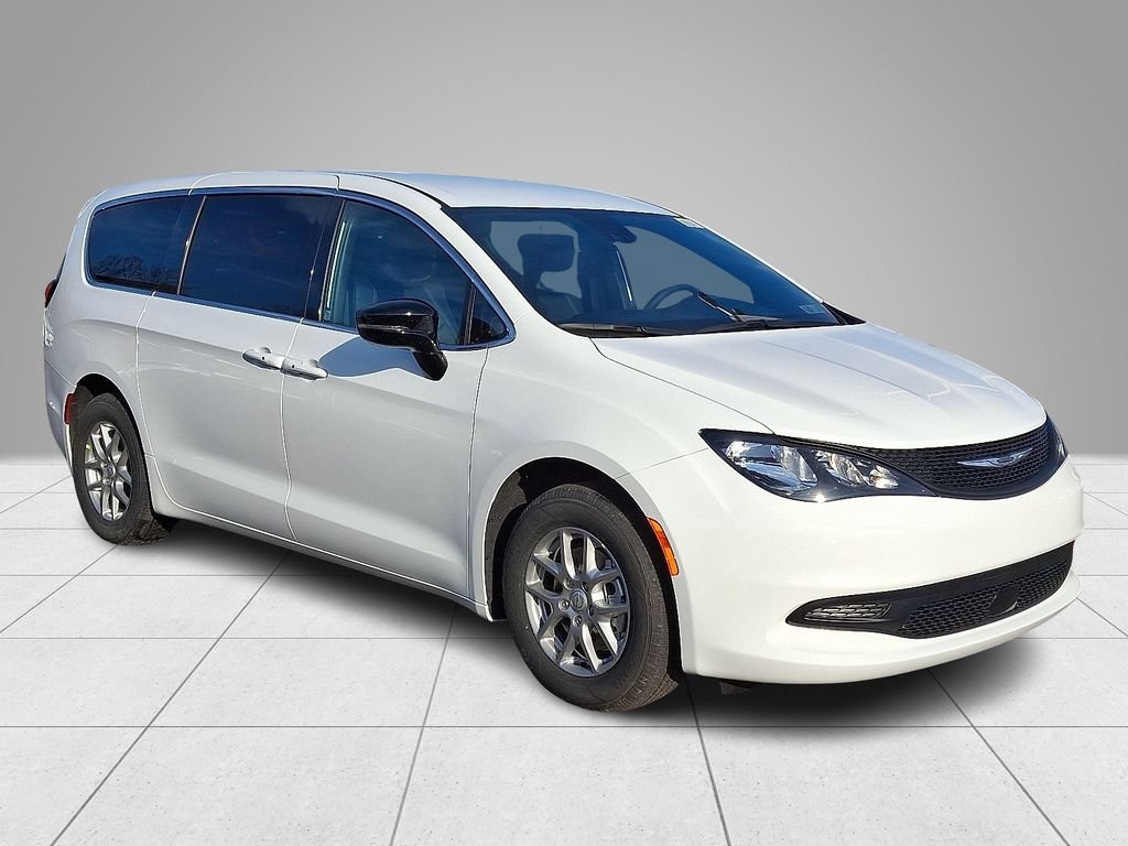 New 2026 Chrysler Voyager LX FWD image 3