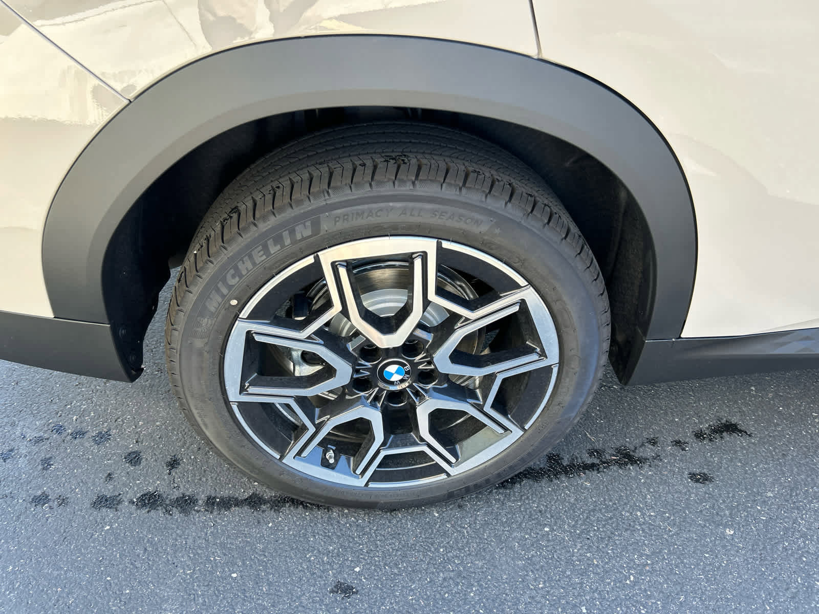 Used 2026 BMW X2 xDrive28i w/ Technology Package image 9