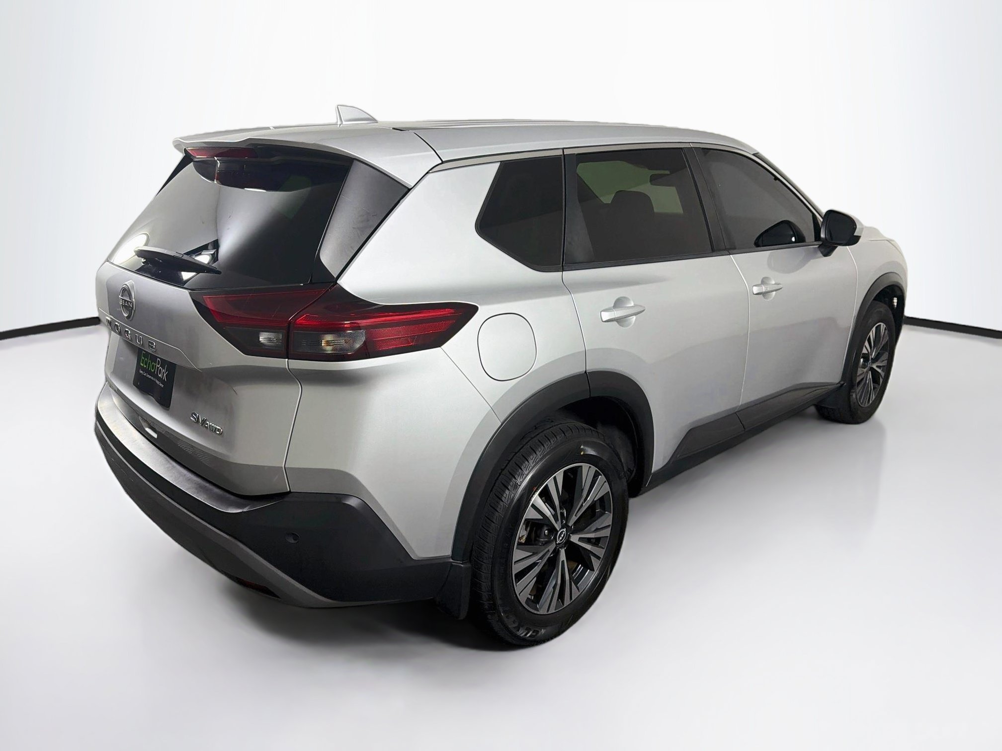 Used 2023 Nissan Rogue SV AWD/4WD image 9