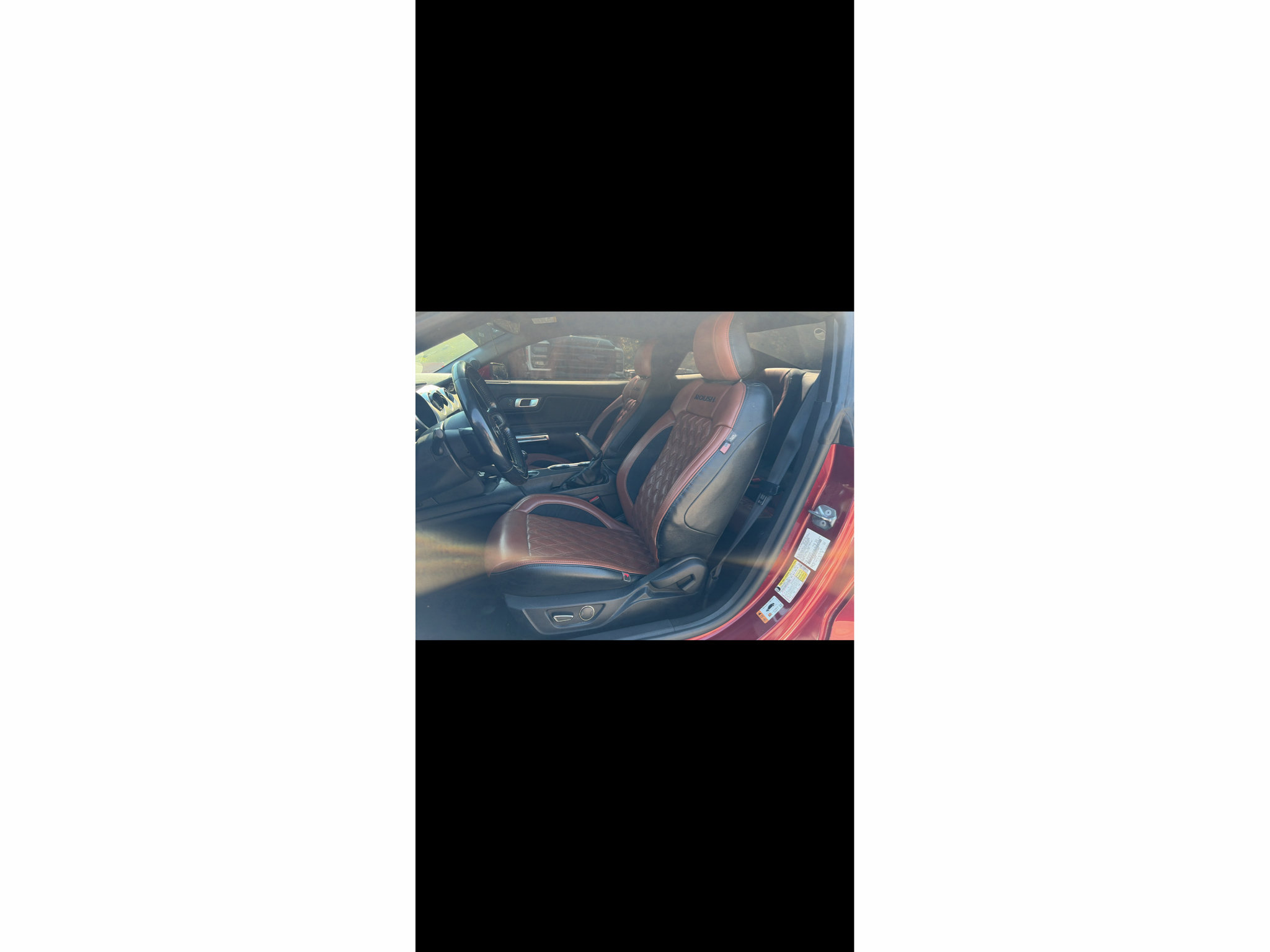 Used 2019 Ford Mustang GT Premium RWD image 13
