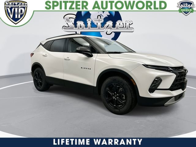 New 2026 Chevrolet Blazer LT w/ Convenience Package image 2