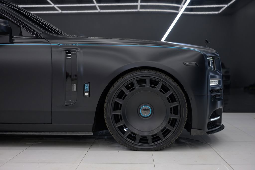 Used 2023 Rolls-Royce Phantom Sedan image 13