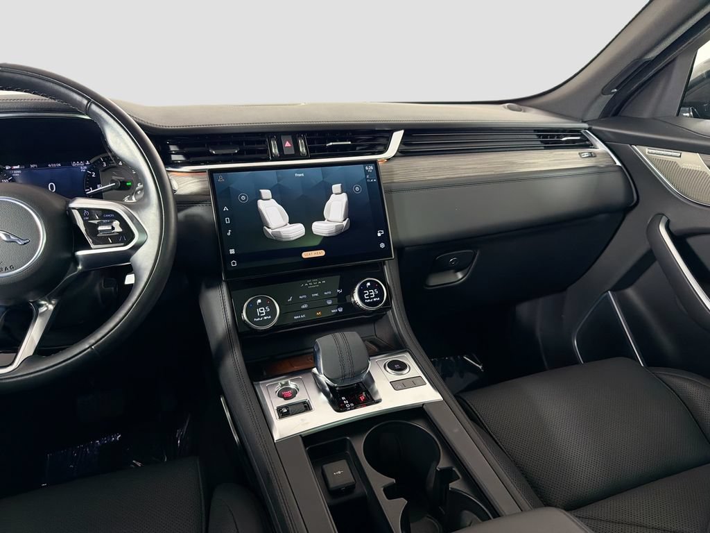 Used 2022 Jaguar F-PACE S AWD/4WD image 25