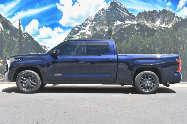 Used 2022 Toyota Tundra Platinum w/ Advanced Package AWD/4WD image 7