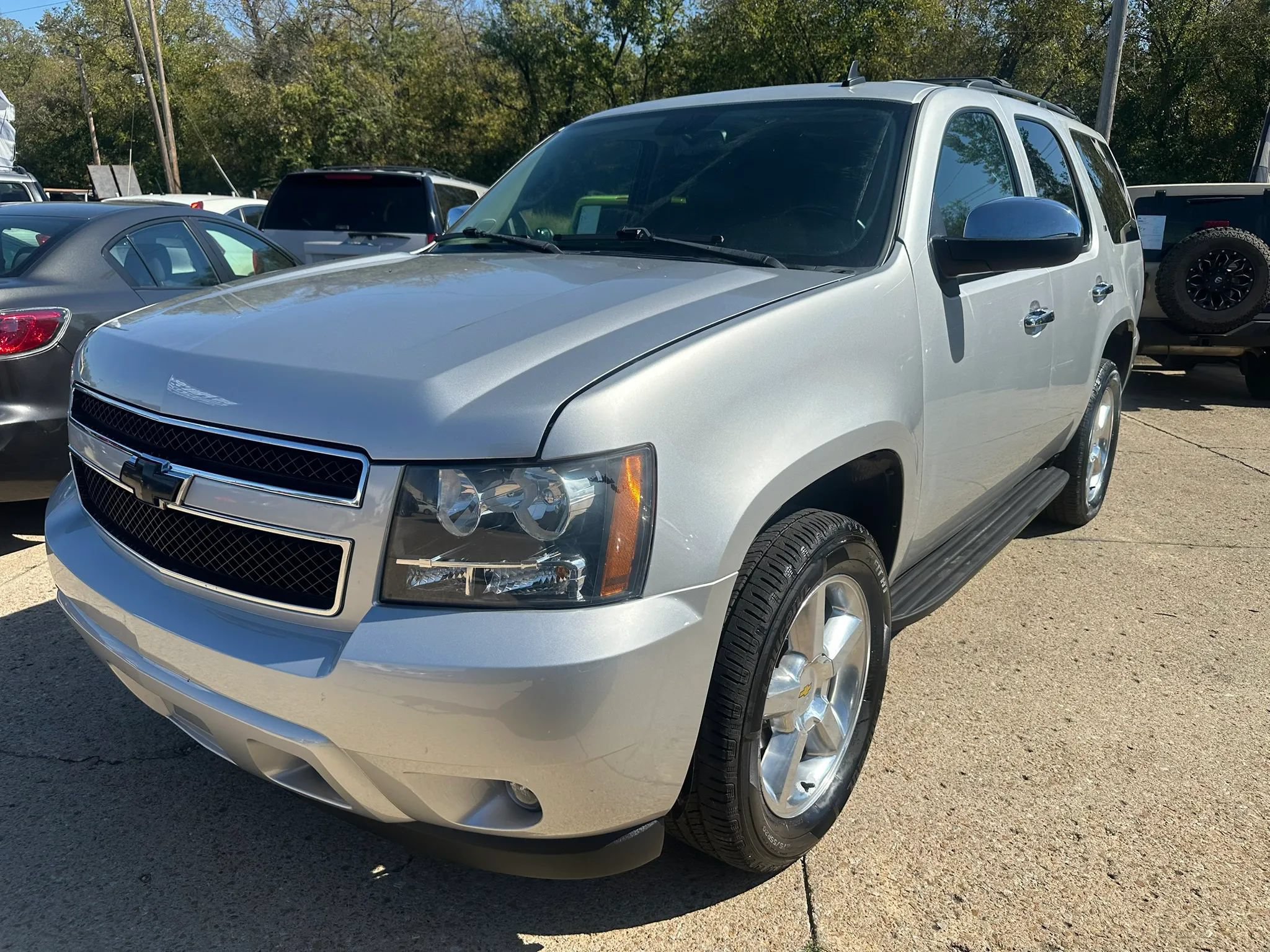Used 2013 Chevrolet Tahoe LT w/ All-Star Edition AWD/4WD image 8