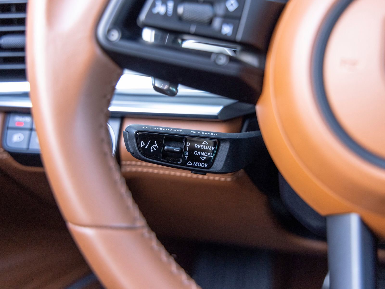 Used 2022 Porsche Panamera GTS AWD/4WD image 34