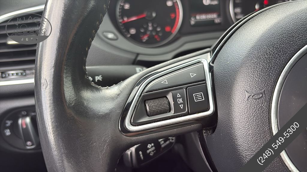 Used 2017 Audi Q3 2.0T Prestige w/ Prestige Package image 15