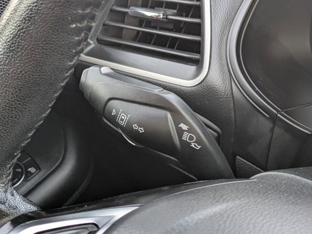 Used 2024 Ford Edge SEL image 25