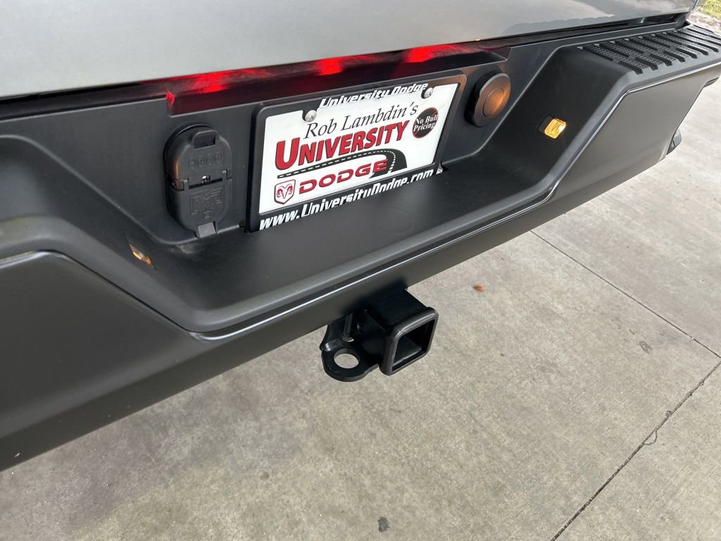 Used 2025 Chevrolet Silverado 3500 W/T image 22