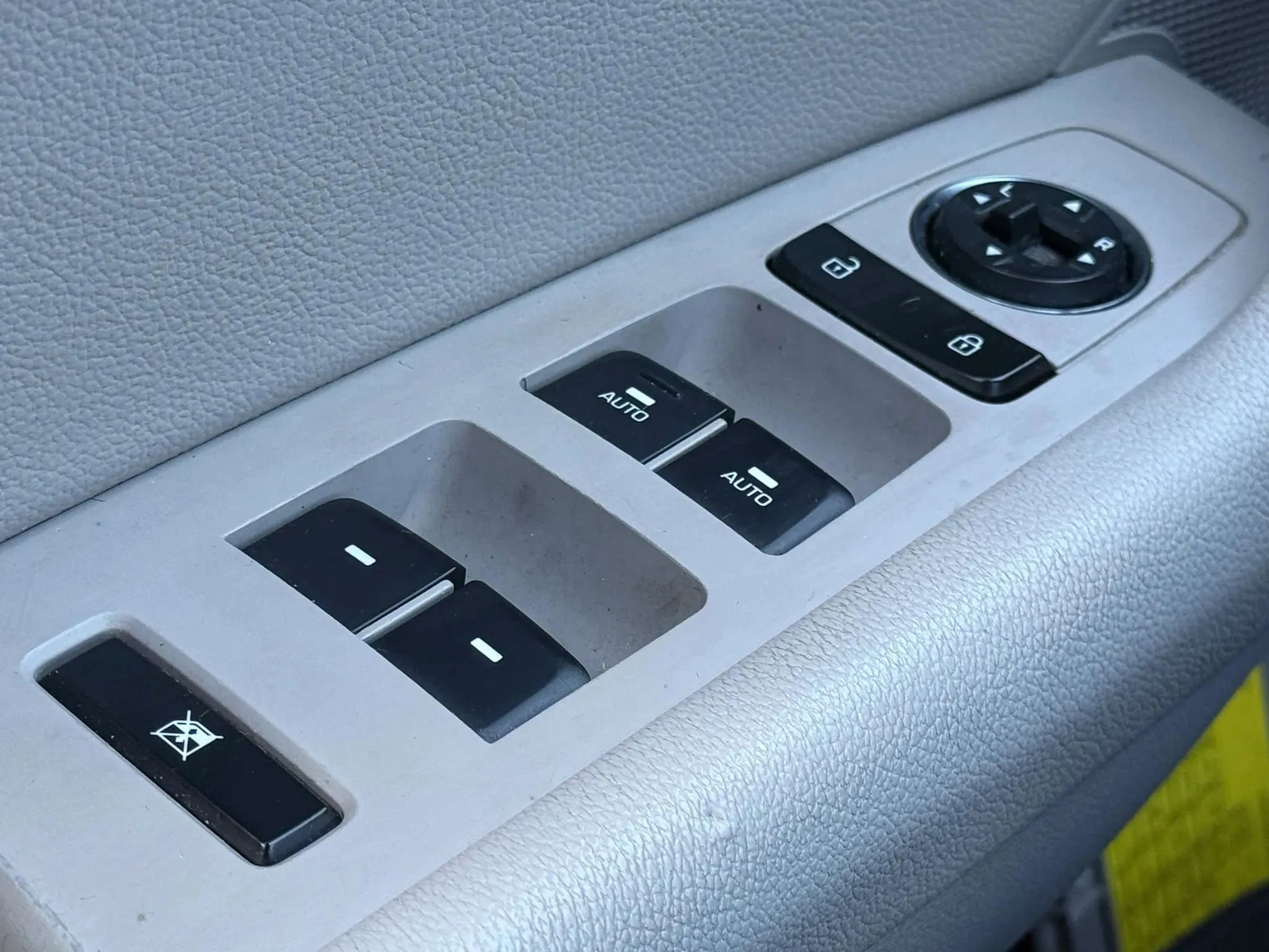 Used 2015 Hyundai Sonata Sport w/ Option Group 03 image 23