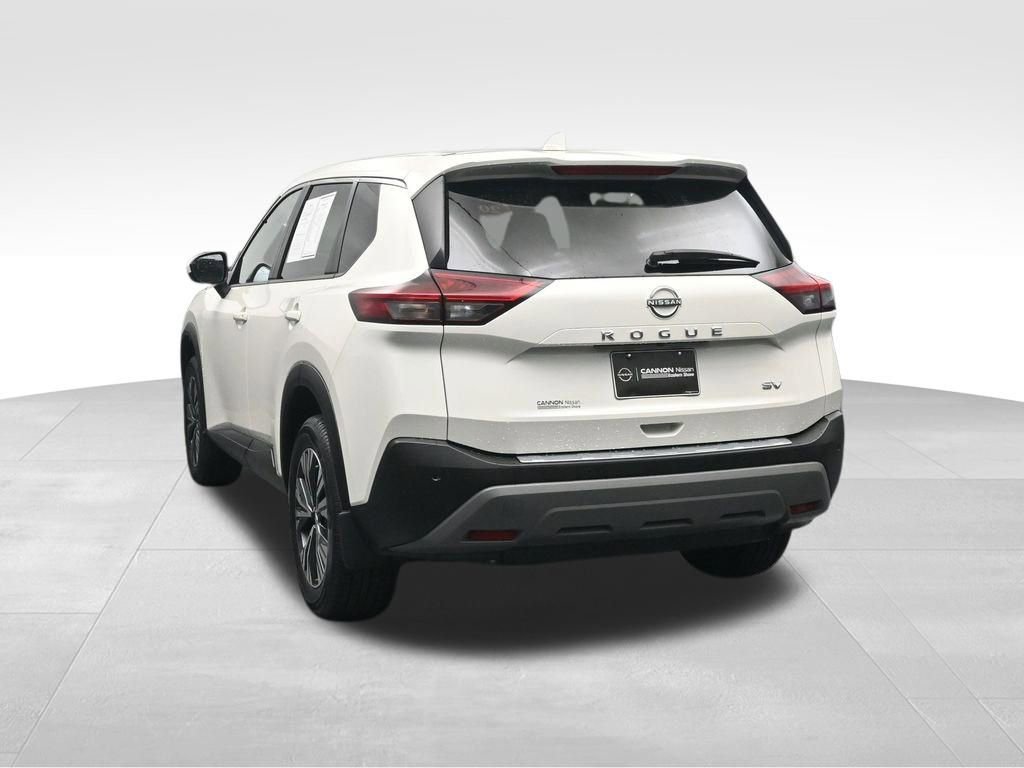 Used 2023 Nissan Rogue SV FWD image 4