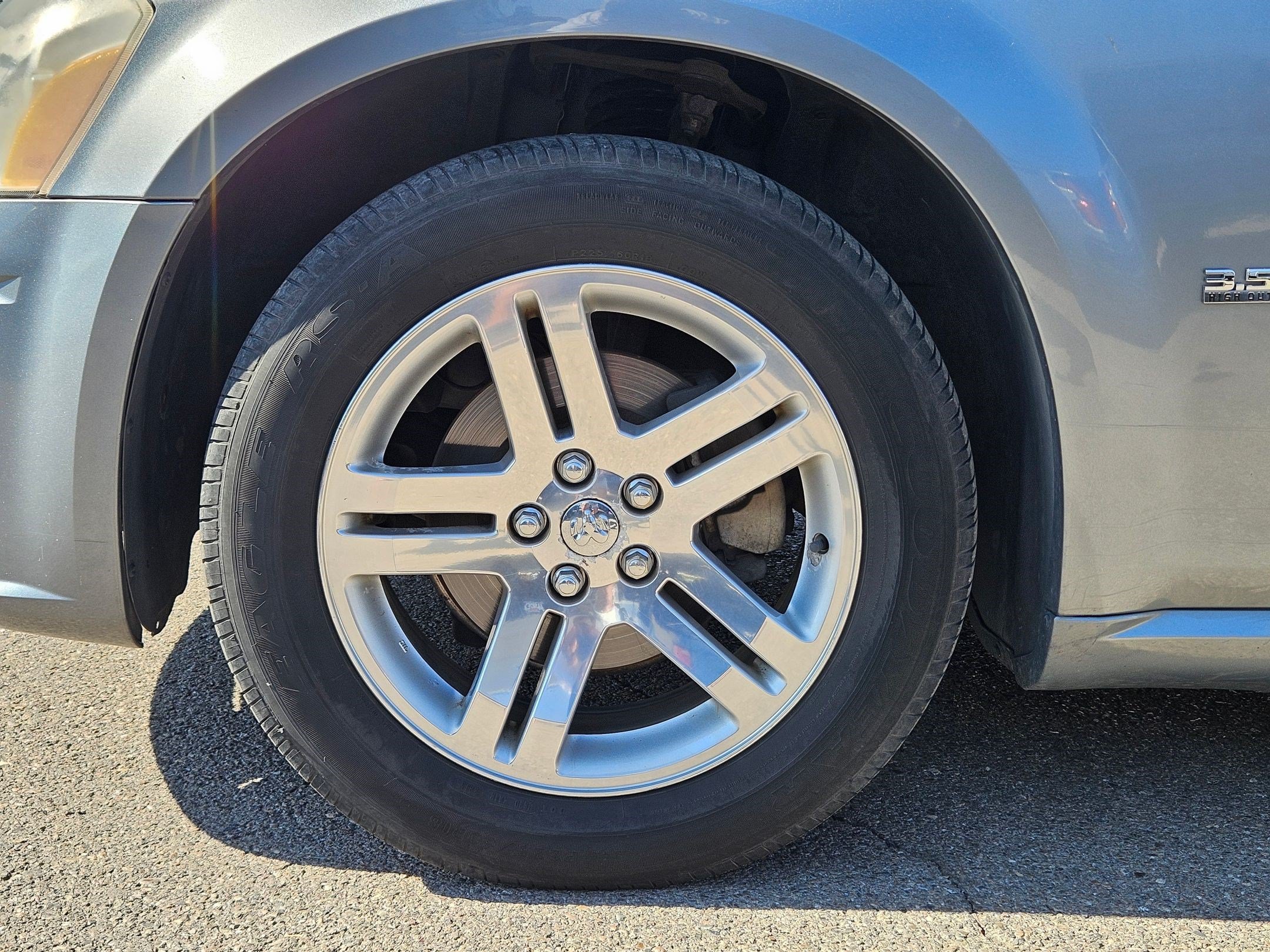 Used 2006 Dodge Magnum SXT RWD image 11