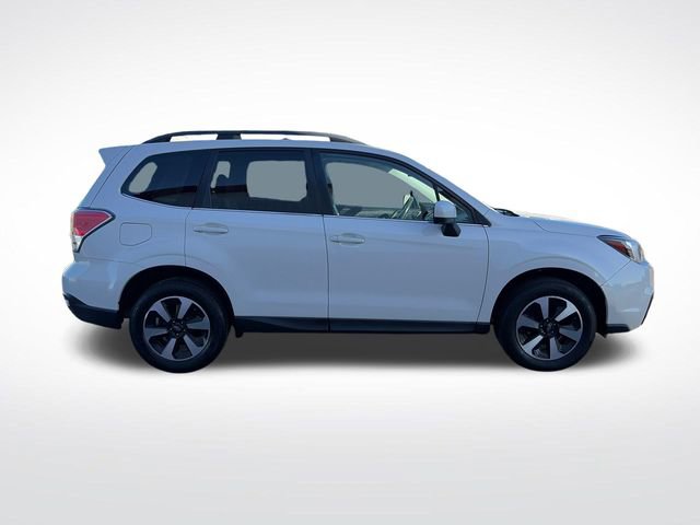 Used 2017 Subaru Forester 2.5i Limited AWD/4WD image 8