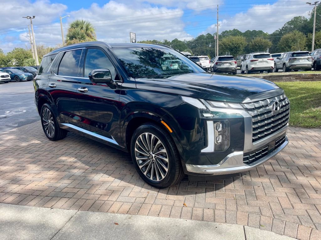 Used 2025 Hyundai Palisade Calligraphy image 8