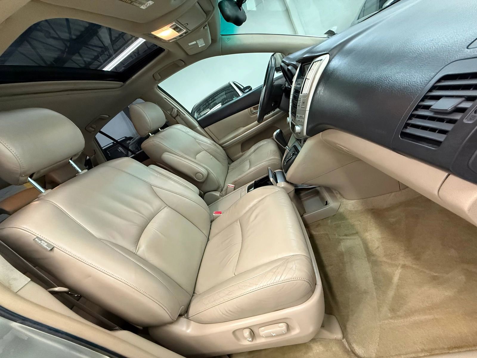Used 2006 Lexus RX 400h 2WD image 25