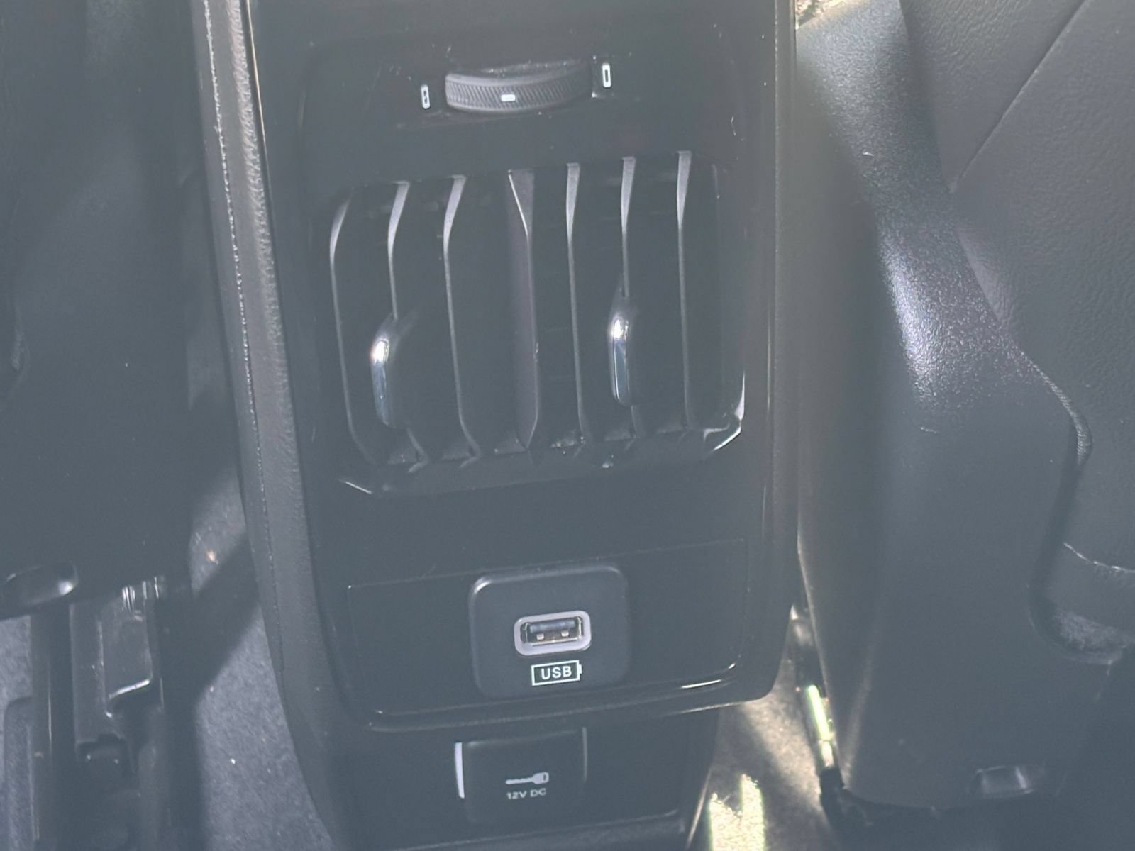 Used 2025 Jeep Compass Trailhawk AWD/4WD image 20