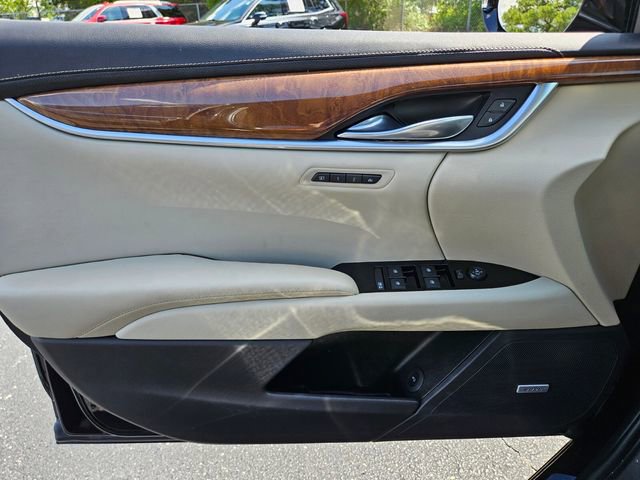 Used 2019 Cadillac XTS Luxury FWD image 30