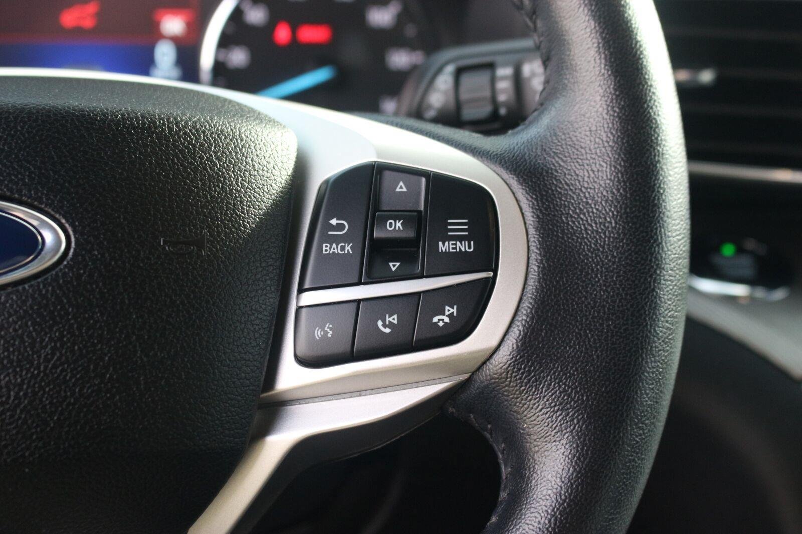 Used 2021 Ford Explorer XLT w/ Equipment Group 202A RWD image 20