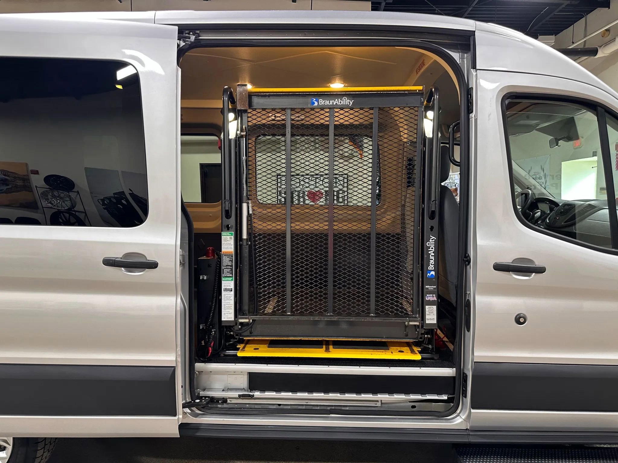 Used 2015 Ford Transit 350 148 Medium Roof image 25