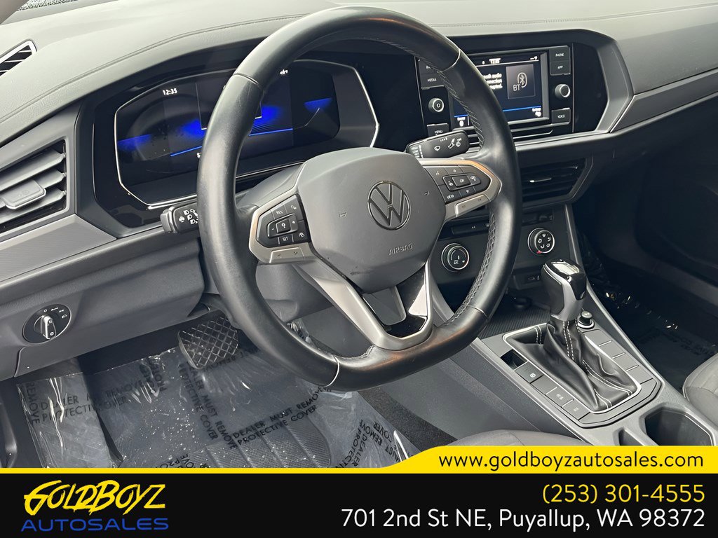 Used 2023 Volkswagen Jetta S image 13