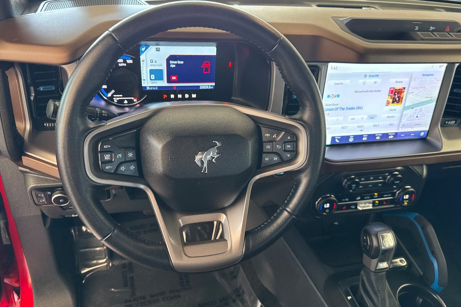 Used 2023 Ford Bronco Outer Banks image 13