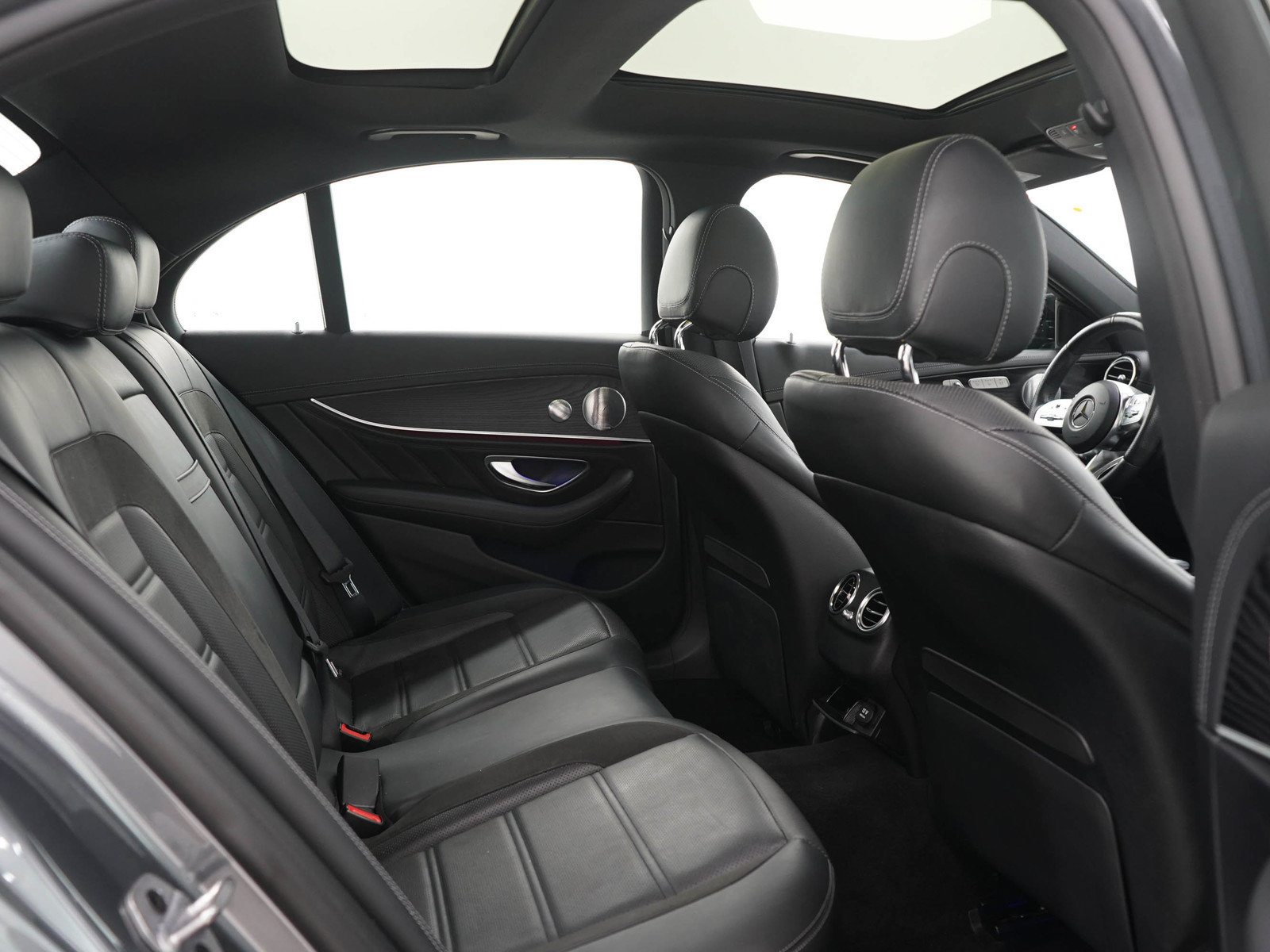 Used 2019 Mercedes-Benz E 53 AMG 4MATIC Sedan image 12