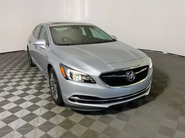 Used 2017 Buick LaCrosse Premium w/ Sun and Shade Package FWD image 4