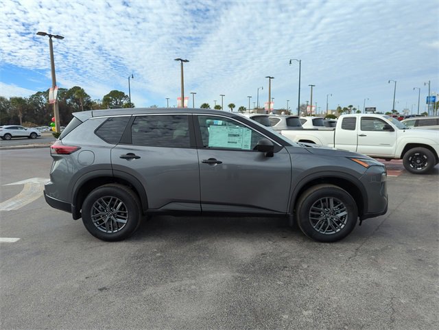 New 2026 Nissan Rogue S image 2