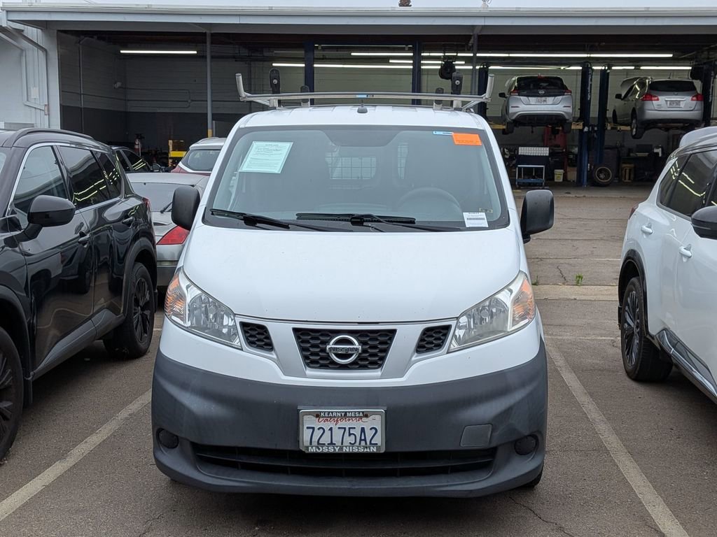 Used 2016 Nissan NV200 SV w/ Technology Package FWD image 3