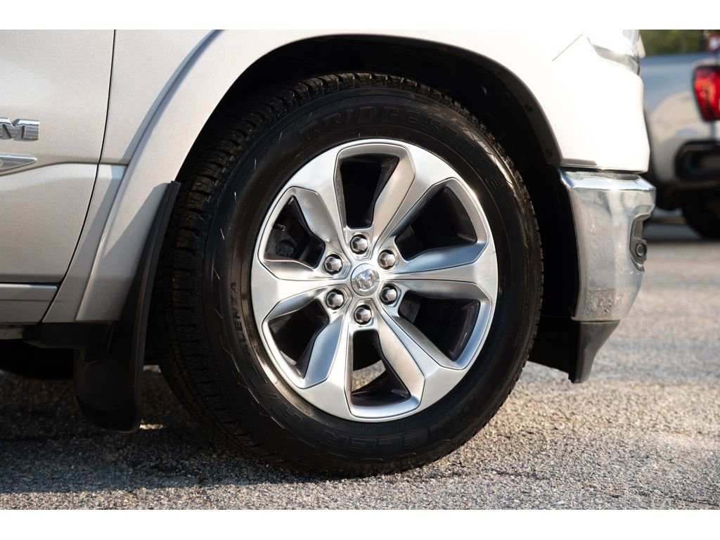 Used 2019 RAM 1500 Limited image 10