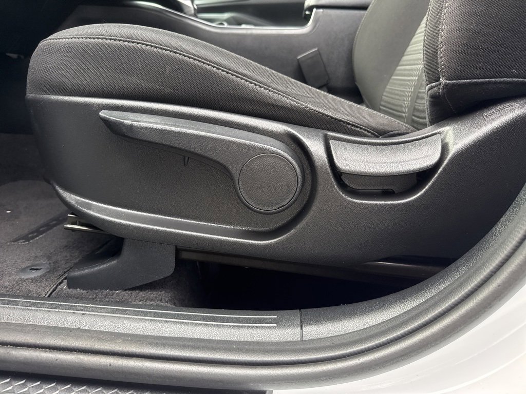 Used 2023 Kia Sorento LX image 15