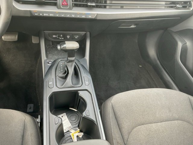 Certified 2025 Kia K4 LX image 24