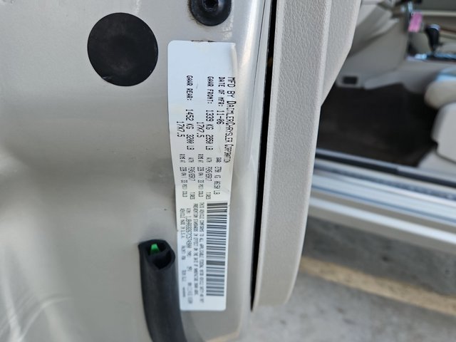 Used 2007 Jeep Grand Cherokee Overland AWD/4WD image 25