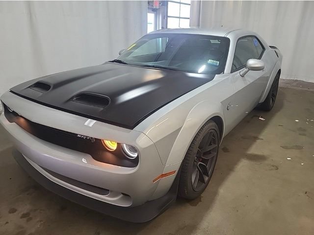 Used 2022 Dodge Challenger SRT Hellcat RWD image 1