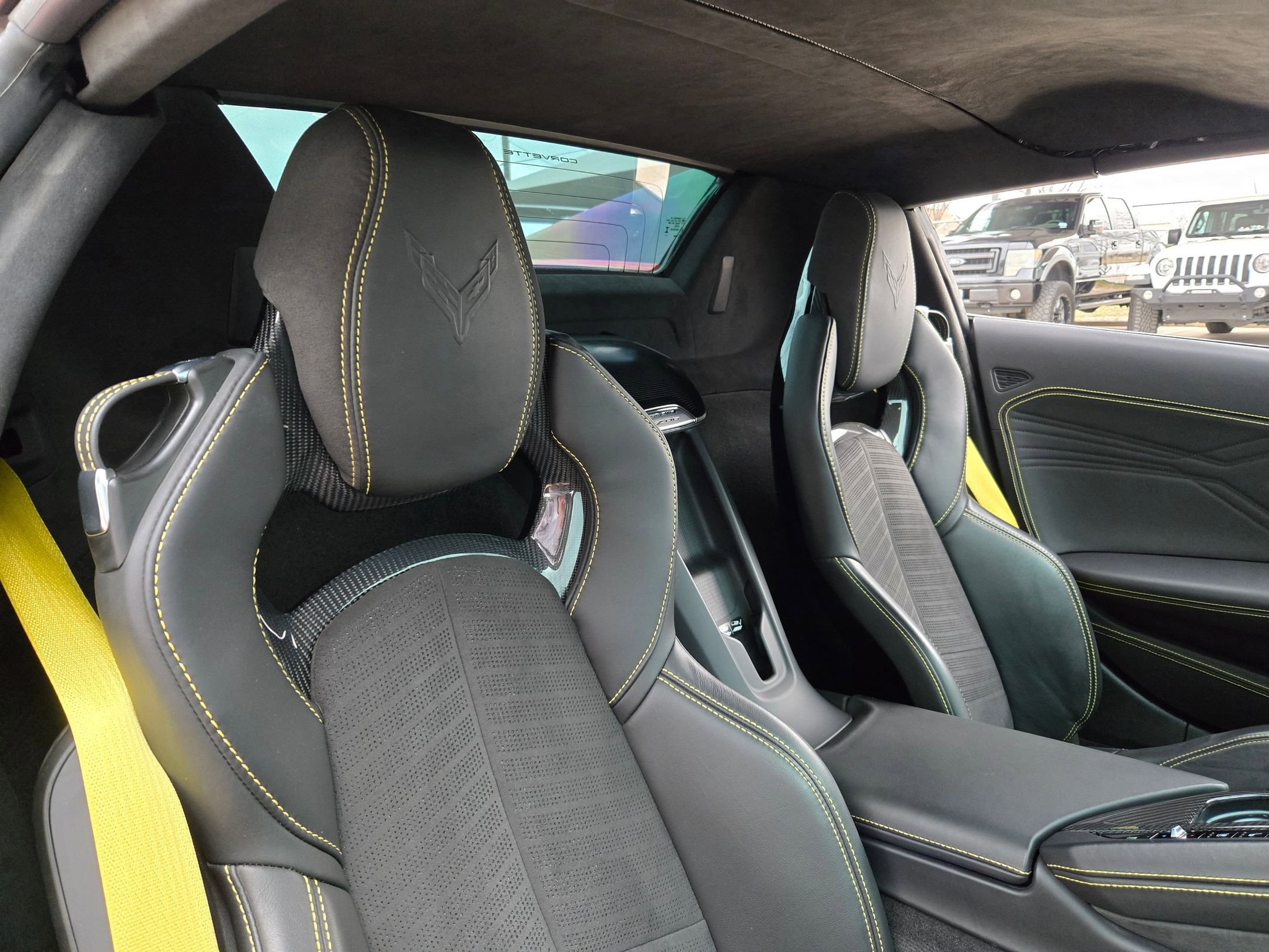 Used 2025 Chevrolet Corvette Z06 image 27