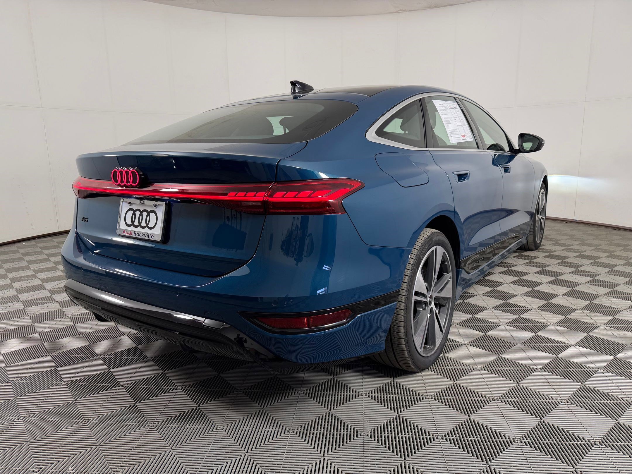 Certified 2025 Audi A6 e-tron Premium w/ Convenience Package image 9