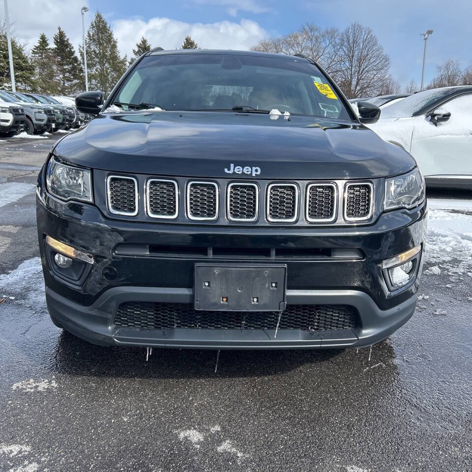 Used 2019 Jeep Compass Latitude w/ Popular Equipment Group image 1