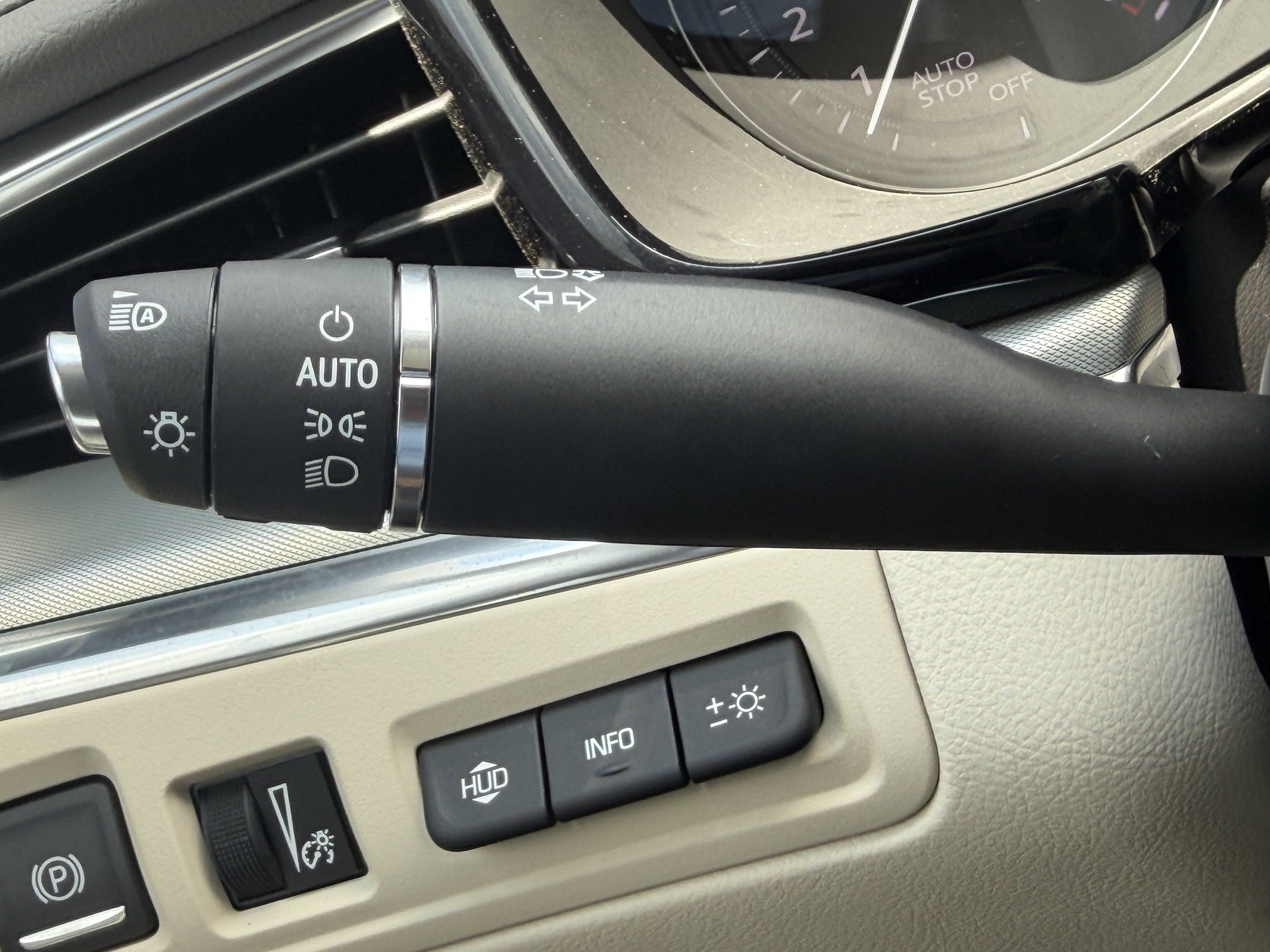 New 2026 Cadillac XT5 Premium Luxury w/ Driver Assist Package FWD image 28