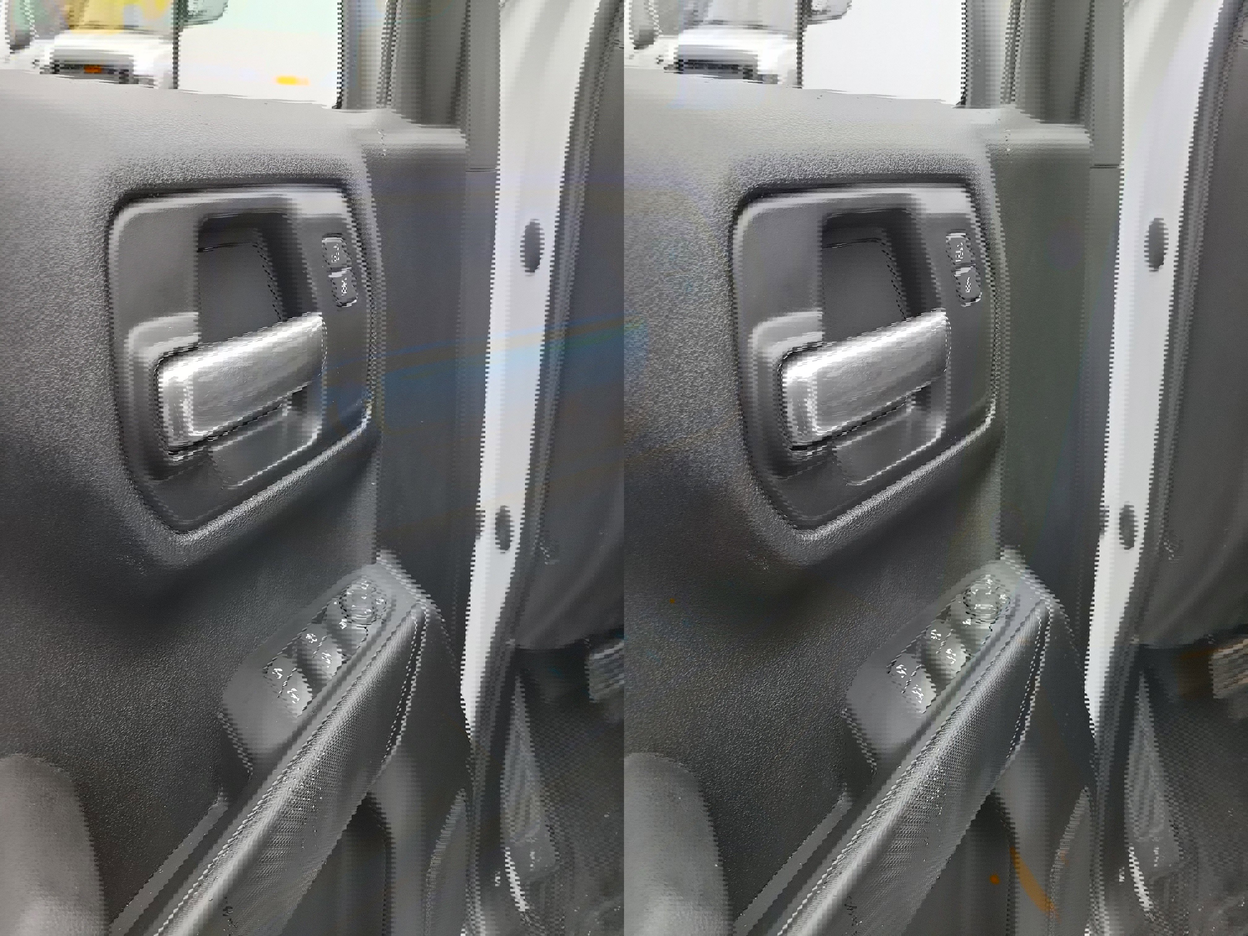 Used 2022 Chevrolet Silverado 1500 Custom image 18