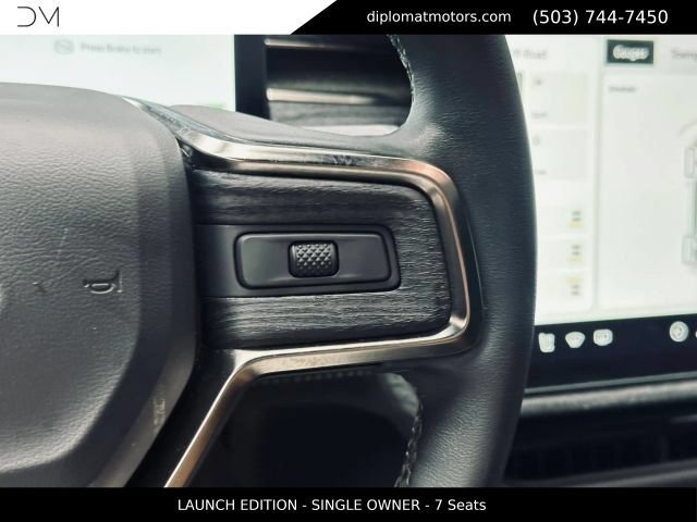 Used 2022 Rivian R1S Launch Edition AWD/4WD image 34
