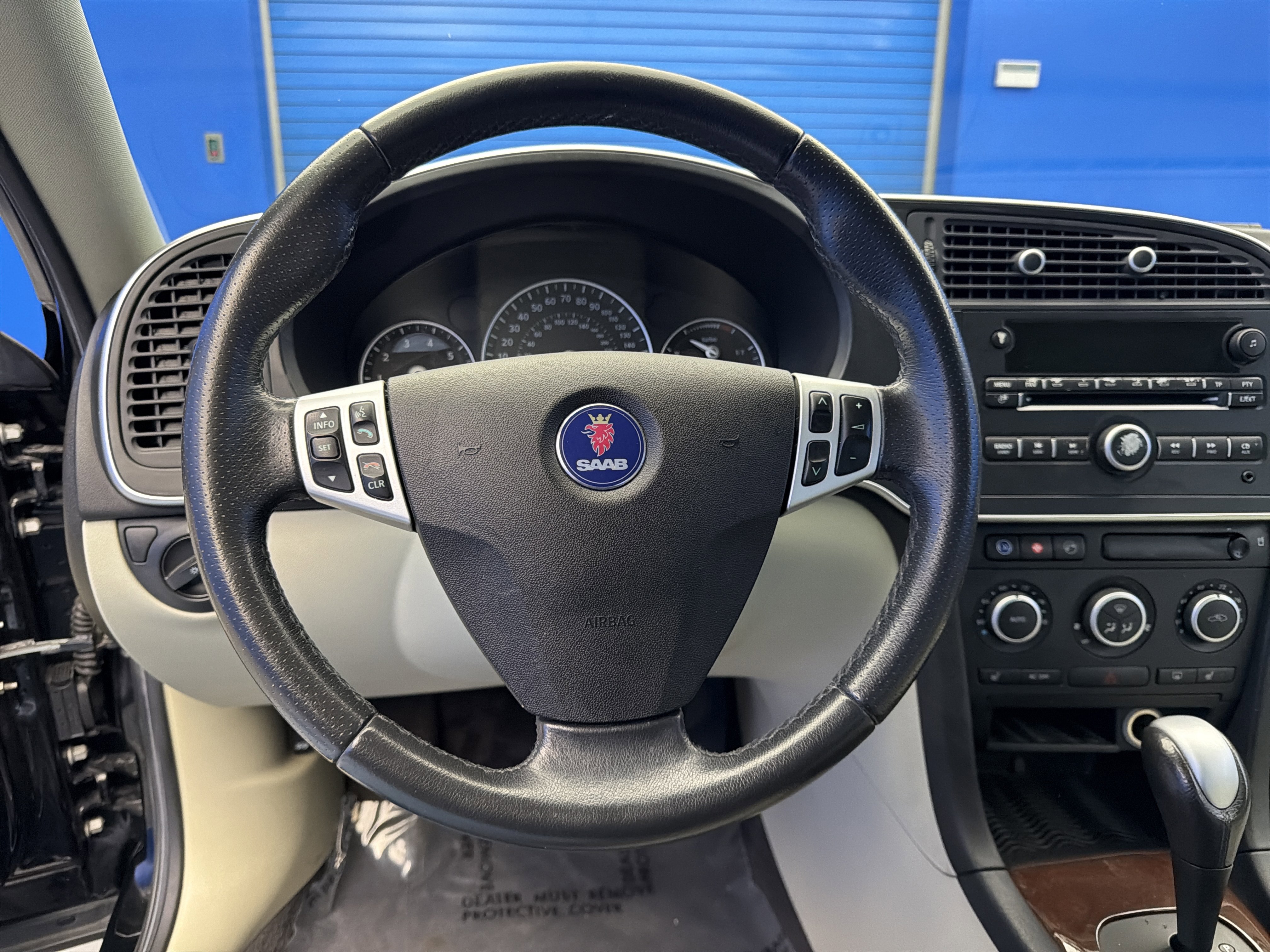 Used 2009 Saab 9-3 2.0T w/ Cold Weather Package image 14