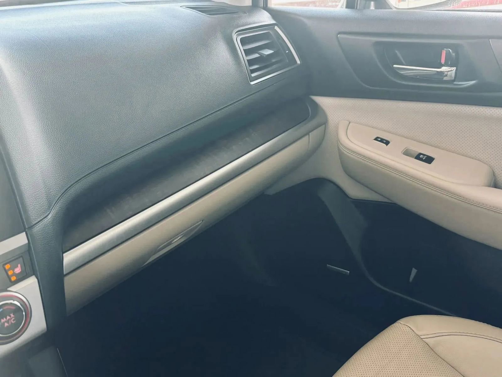 Used 2017 Subaru Outback 2.5i Limited image 34