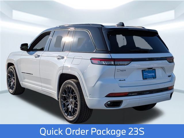 New 2025 Jeep Grand Cherokee Summit w/ Obsidian Package image 4