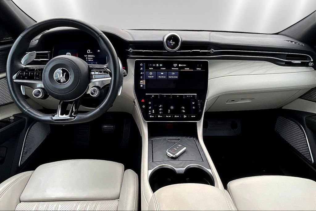 Used 2023 Maserati Grecale Modena image 7