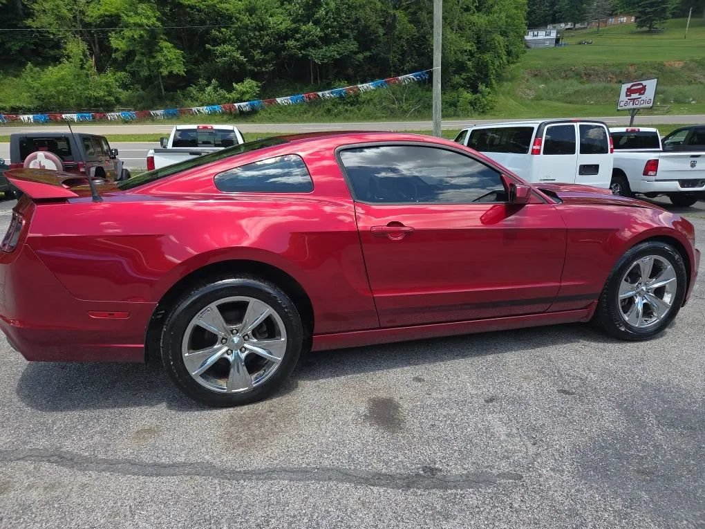 Used 2014 Ford Mustang Premium w/ V6 Performance Package RWD image 4