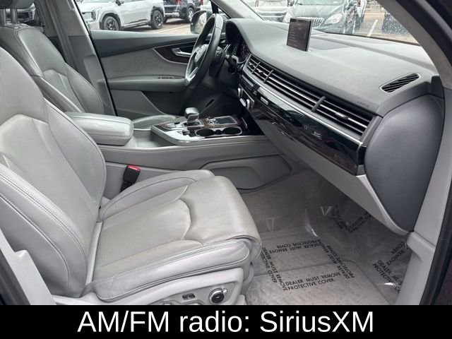 Used 2017 Audi Q7 3.0T Prestige image 5