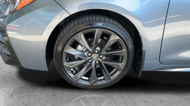 Used 2026 Toyota Corolla SE FWD image 25