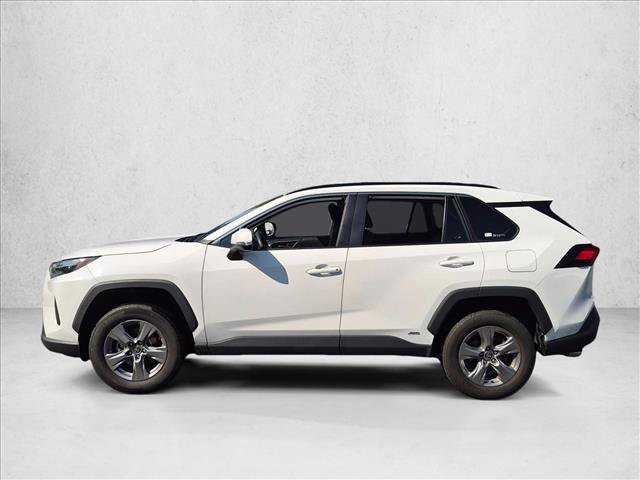Used 2025 Toyota RAV4 XLE AWD/4WD image 6